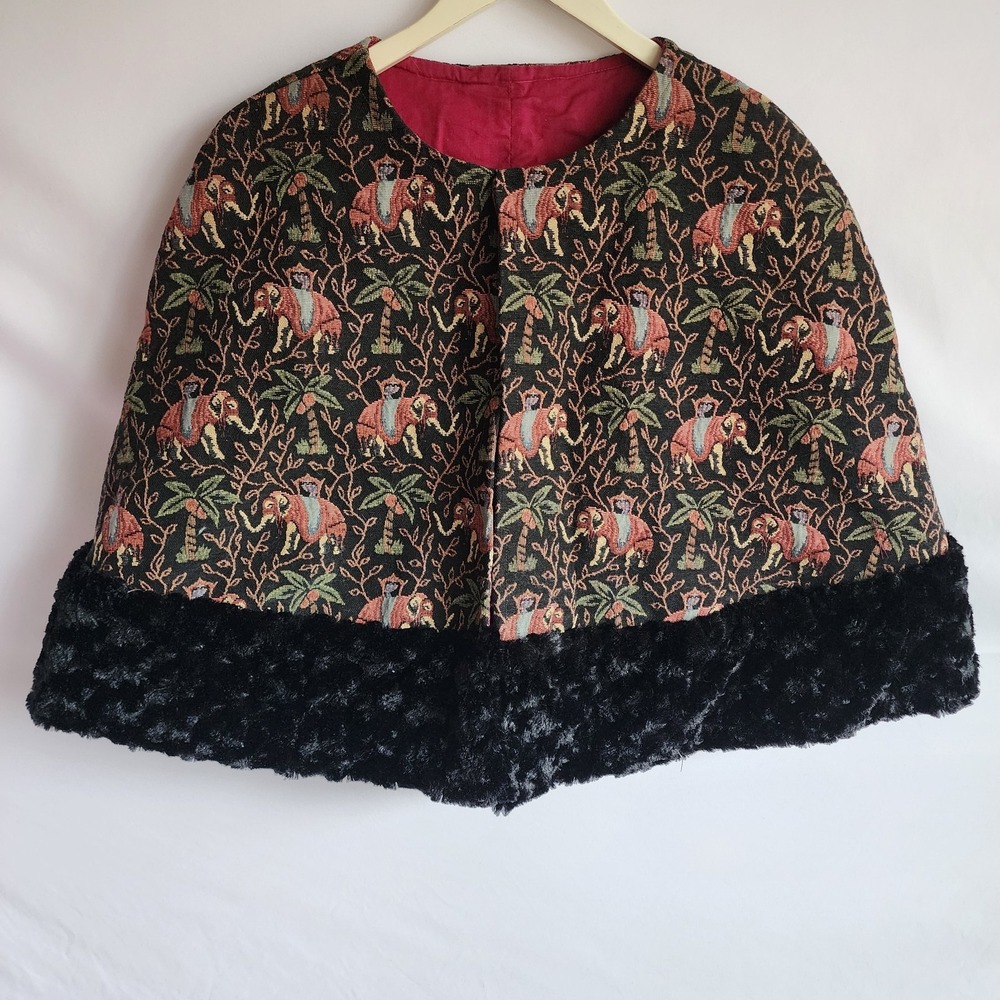 Vintage Elephant Tapestry Cape Faux Fur Trim Boho Ethnic Heavy Wrap Cotton Blend